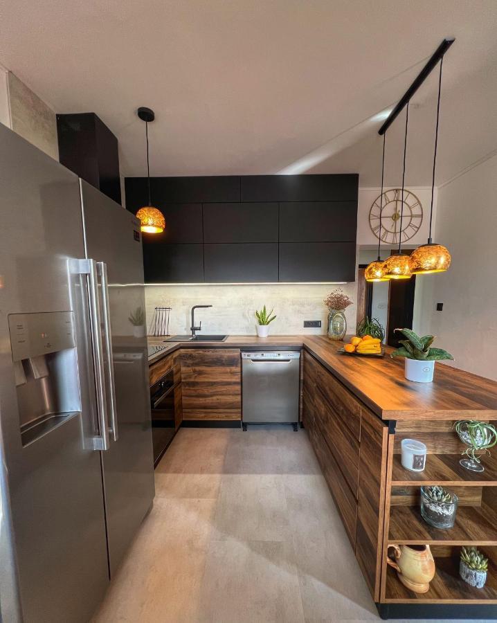 Apartmani Mia Palit Esterno foto