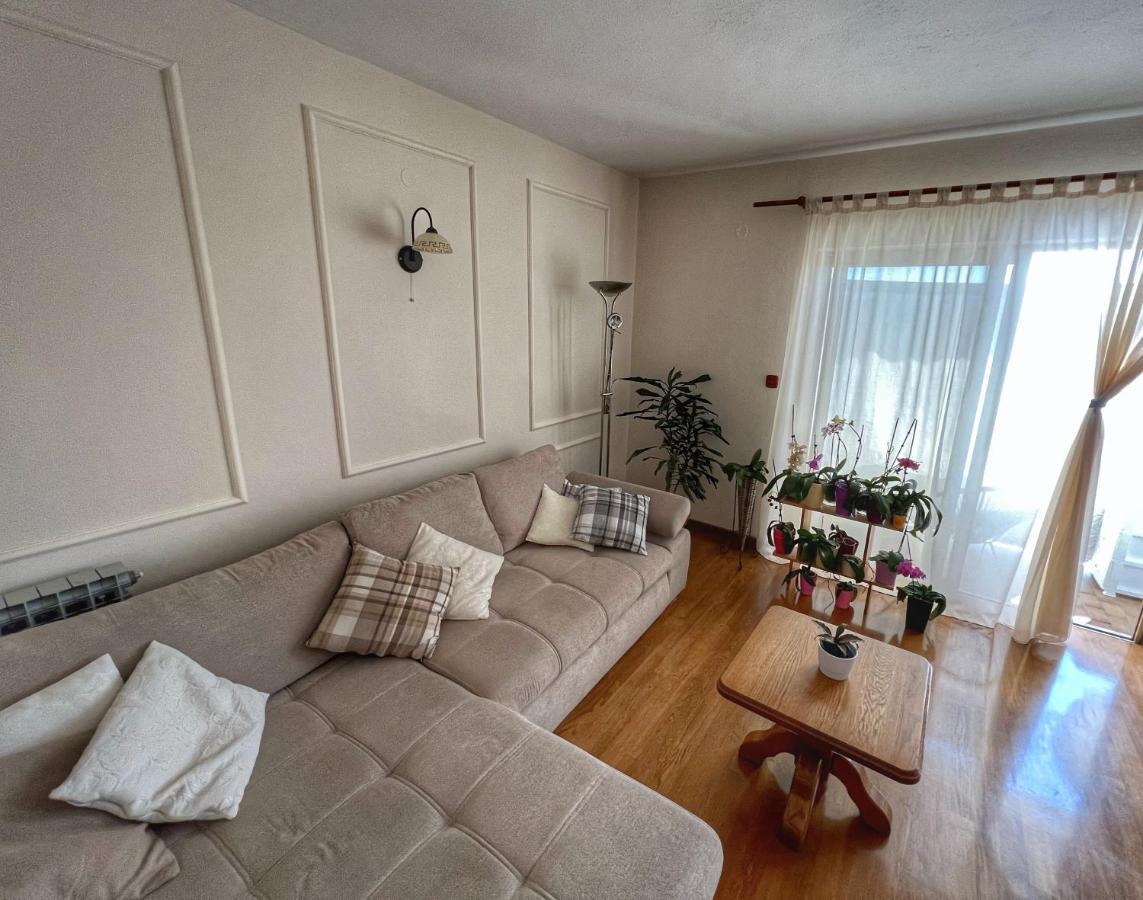 Apartmani Mia Palit Esterno foto