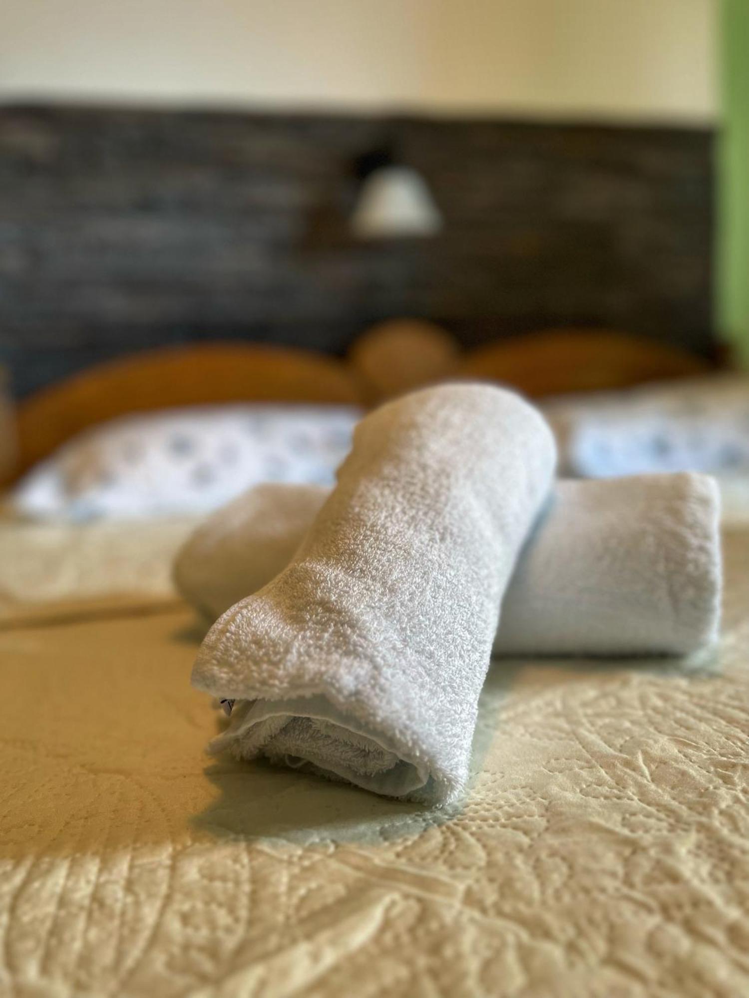 Apartmani Mia Palit Esterno foto