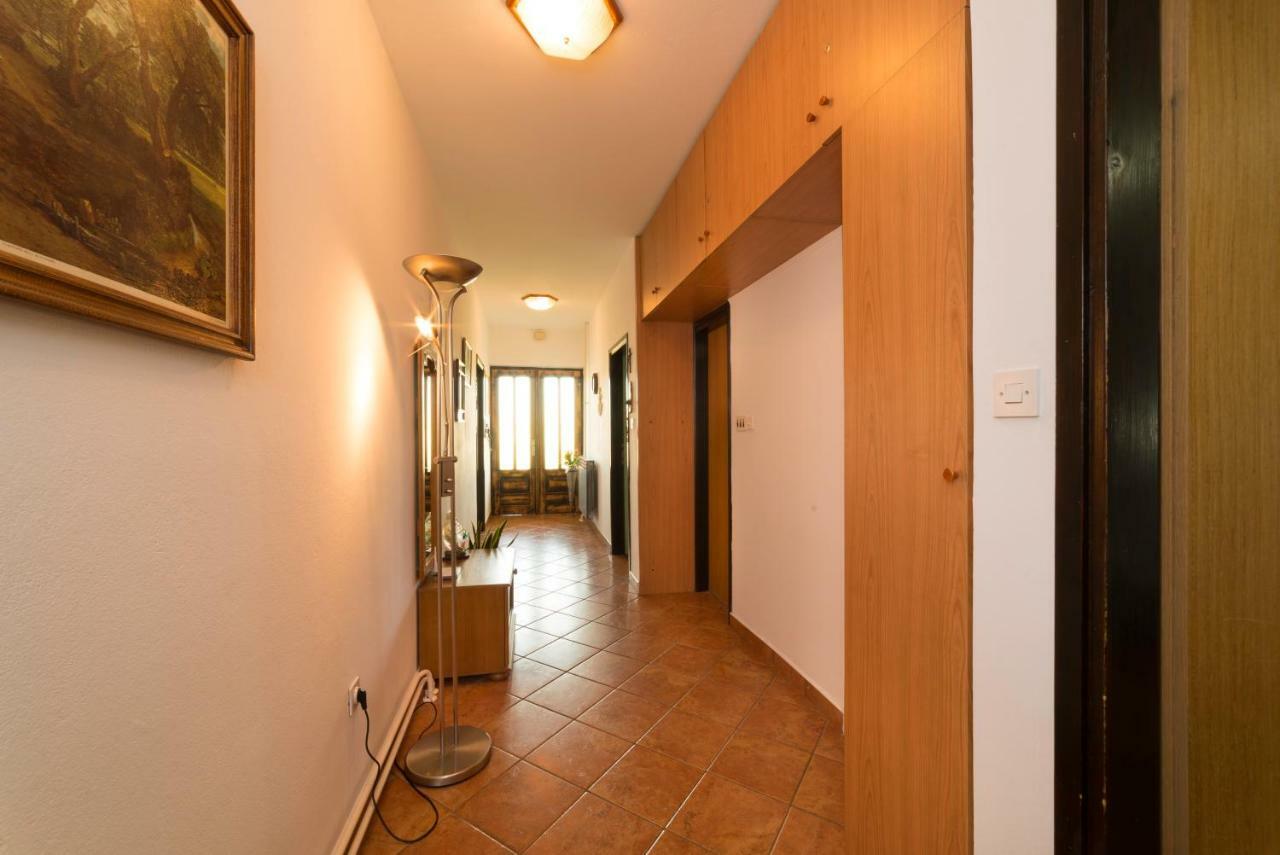 Apartmani Mia Palit Esterno foto